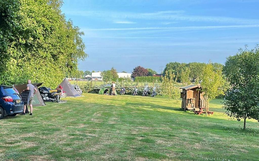 Hotel MiniCamping Drentse Monden Nieuw-Weerdinge Exterior foto